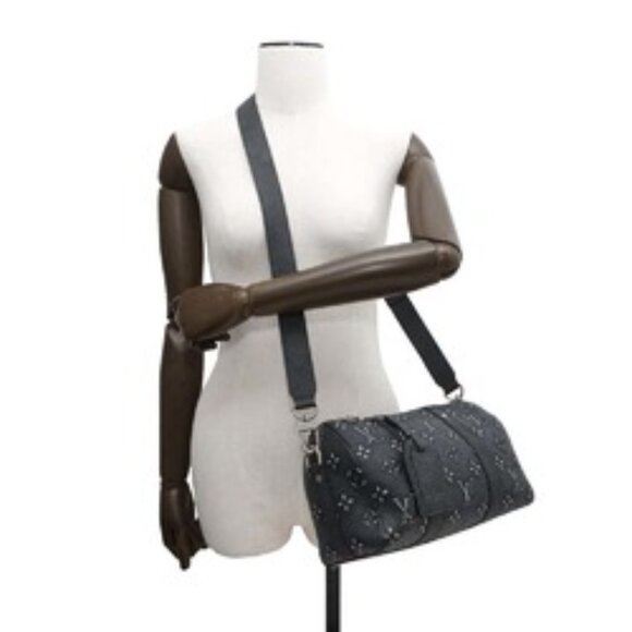 Louis Vuitton Monogram Debossed City Keepall M21448 - COA Included - Picture 5 of 13